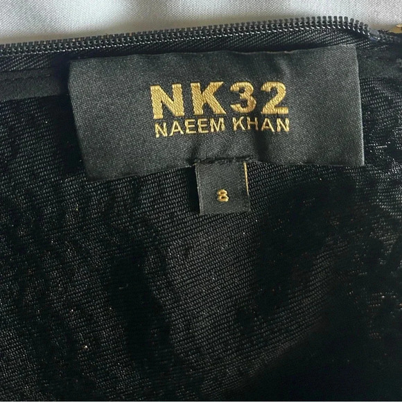 Naeem Khan Flutter Cap Sleeve Open Back Gold Sequin Dress - Picture 8 of 14